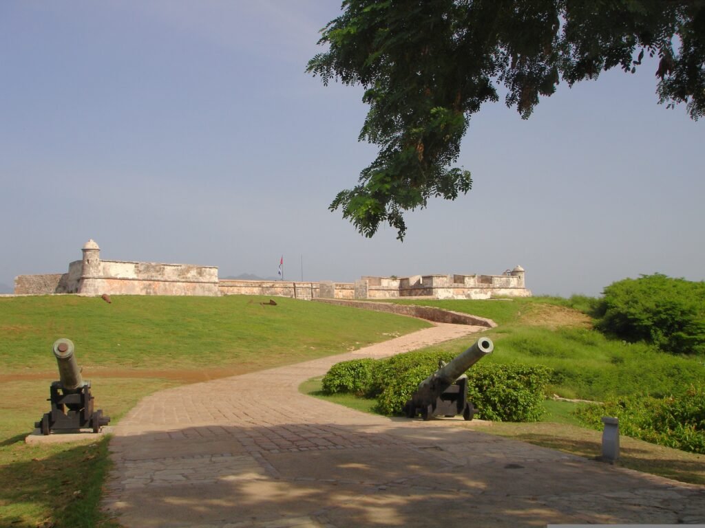 Manila Travel Guide: Everything You Need to Know for an Unforgettable Trip dassel fort 1872564